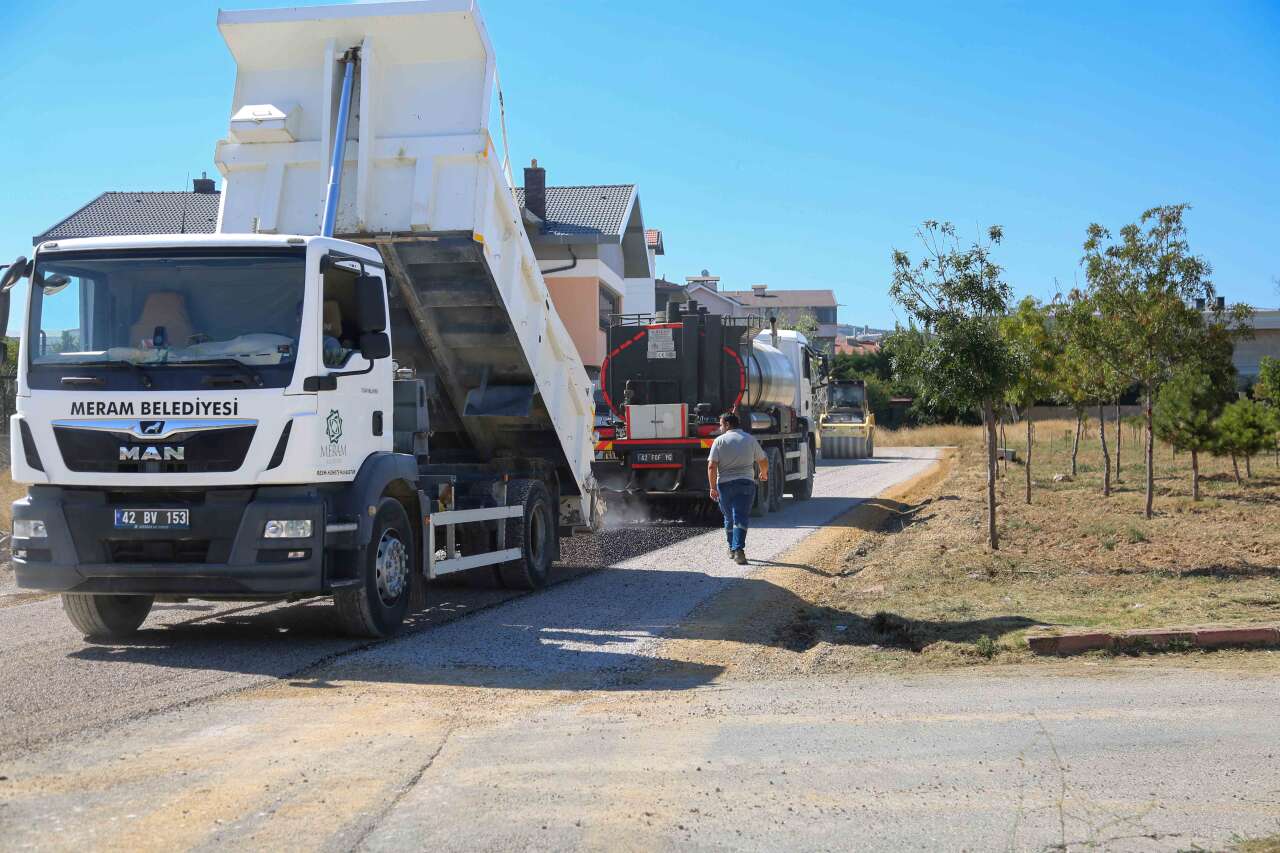 Konya’da yaz mesaisi hız kesmiyor! Meram'da 25 mahalle aynı anda yenileniyor 3